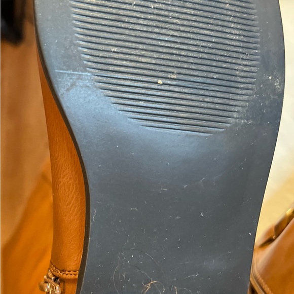 Brown Leather Knee-High Boots with Gold Chain - Picture 6 of 8